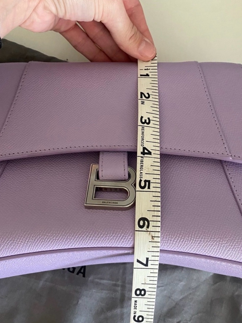AUTH BALENCIAGA Hourglass Downtown Lilac Shoulder Bag crossbody COA INCLUDED - Picture 13 of 13